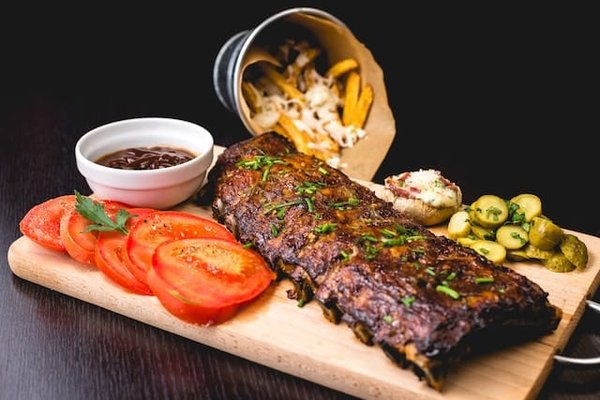 Les meilleurs restaurants à Paris pour déguster des plats du monde