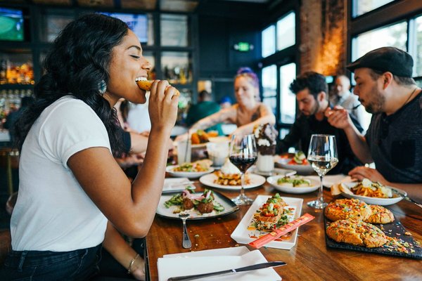 Comment découvrir la cuisine du monde sans voyager ?
